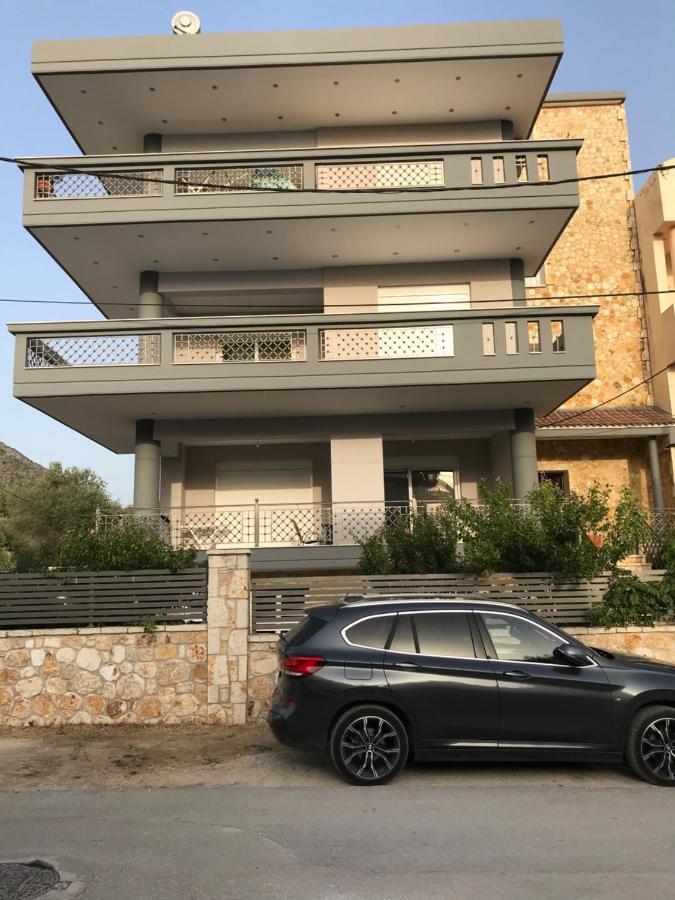 Cyclops Luxury Apartments Игуменица Экстерьер фото