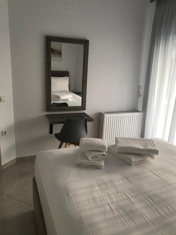 Cyclops Luxury Apartments Игуменица Экстерьер фото