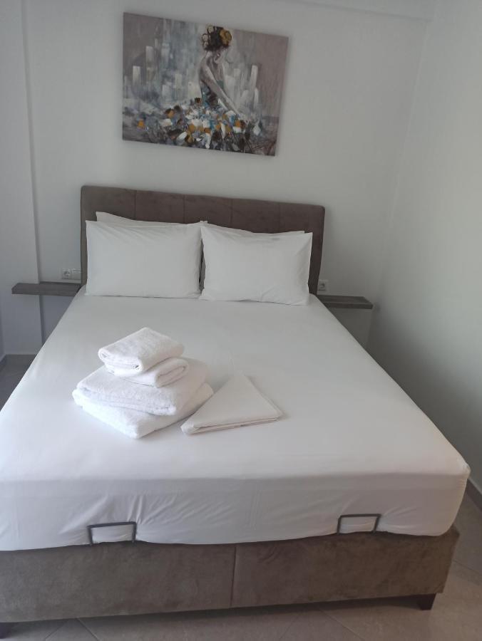 Cyclops Luxury Apartments Игуменица Экстерьер фото