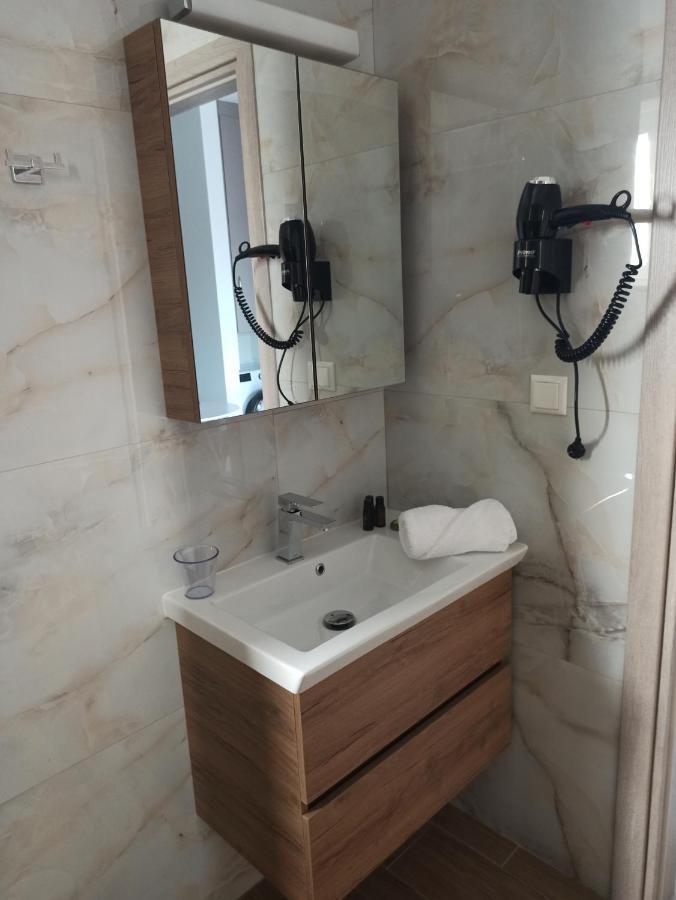 Cyclops Luxury Apartments Игуменица Экстерьер фото