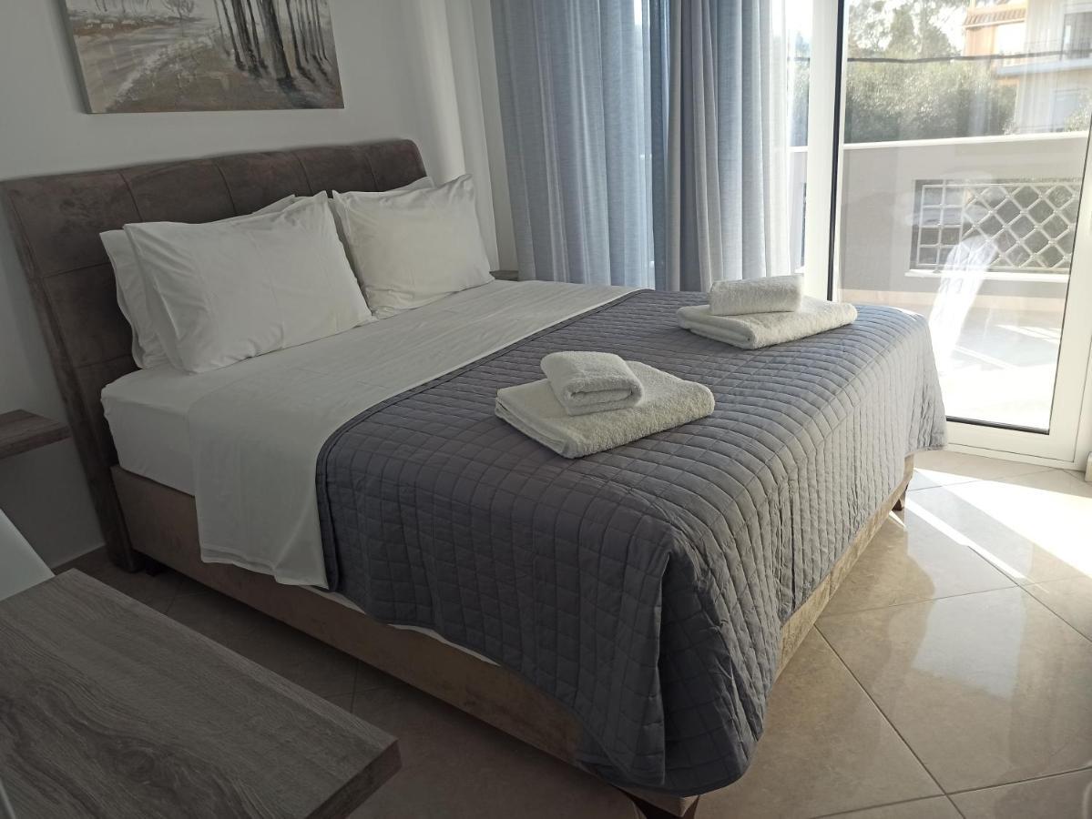 Cyclops Luxury Apartments Игуменица Экстерьер фото