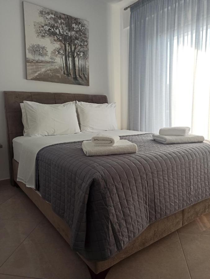 Cyclops Luxury Apartments Игуменица Экстерьер фото