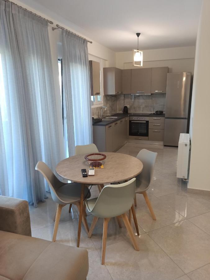 Cyclops Luxury Apartments Игуменица Экстерьер фото