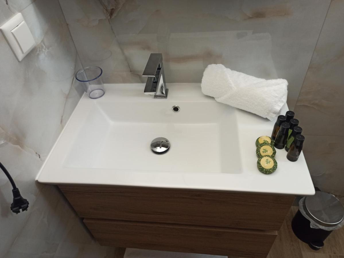 Cyclops Luxury Apartments Игуменица Экстерьер фото
