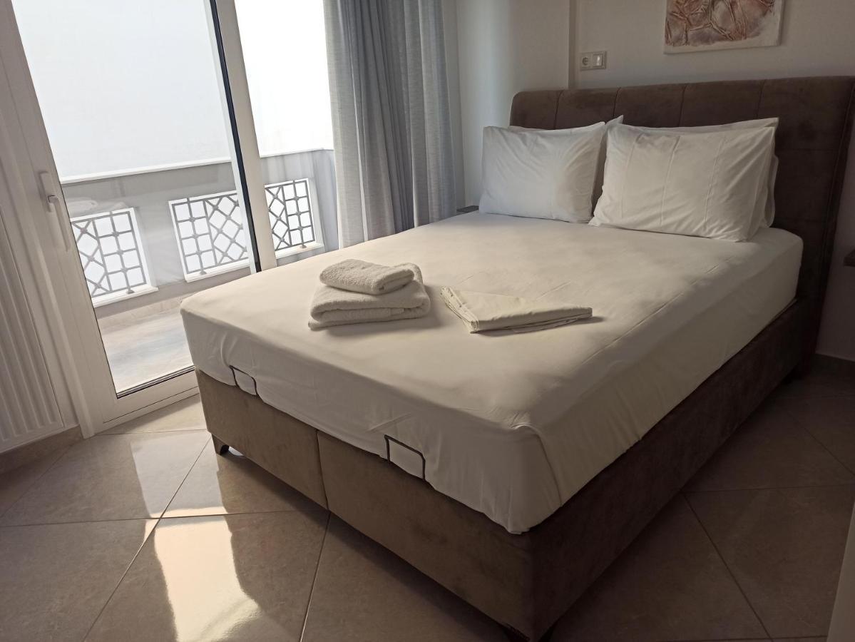 Cyclops Luxury Apartments Игуменица Экстерьер фото